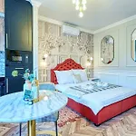 The Doors Luxury Mosonmagyaróvár
