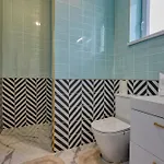 شقة The Doors Luxury Mosonmagyaróvár