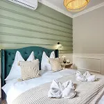 The Doors Luxury Mosonmagyaróvár