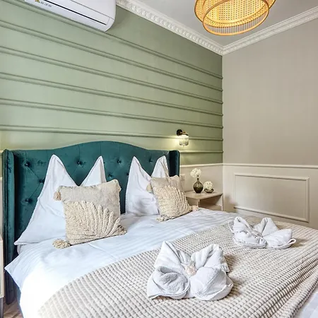 The Doors Luxury Mosonmagyaróvár
