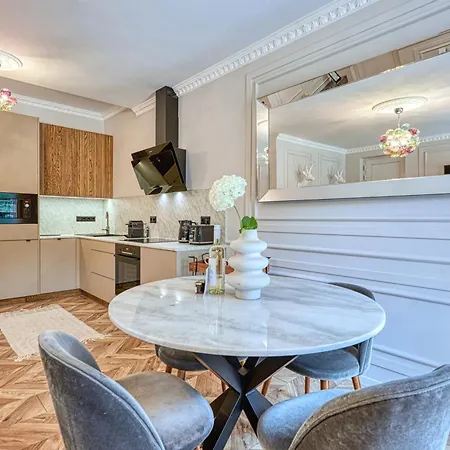 The Doors Luxury * Mosonmagyarovar