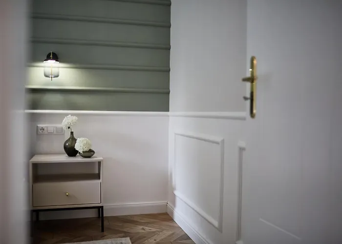 The Doors Luxury 아파트